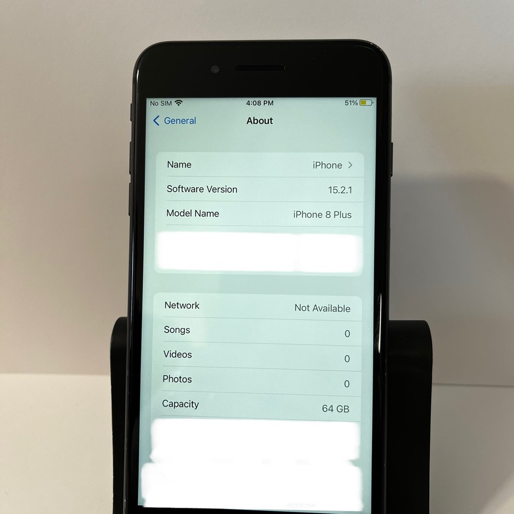 Apple iPhone 8 Plus 64 GB
in Space Gray for Unlocked
100% Battery Capacity - Picture 5 of 16